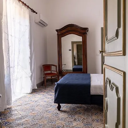 Ajutamicristo Domus By Domusicily Apartment Palermo Exterior photo